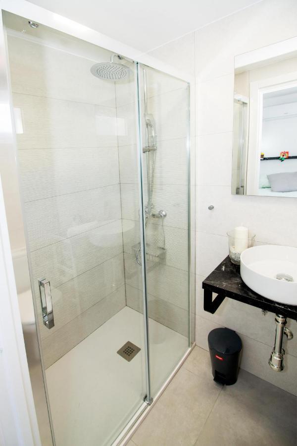 Perfectly Located Beachside Apartment In Elviria Marbella Dış mekan fotoğraf