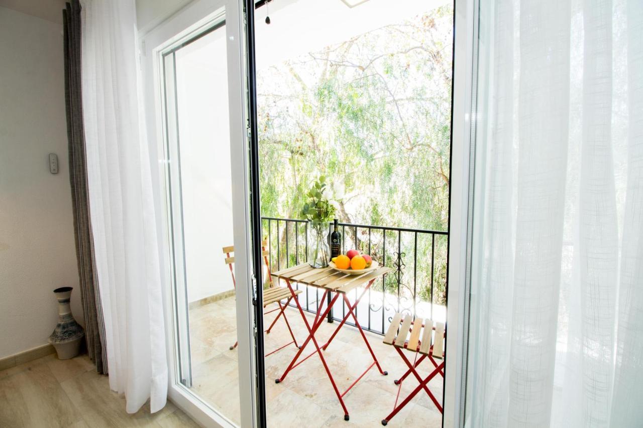 Perfectly Located Beachside Apartment In Elviria Marbella Dış mekan fotoğraf